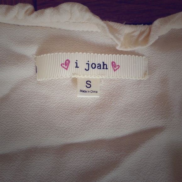 I ❤️ Joah small half button tunic - Picture 1 of 3